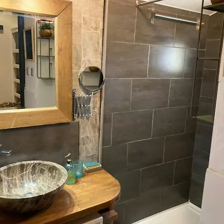 Vakantiehuis Duplex In With Private Pool In Hills Nice