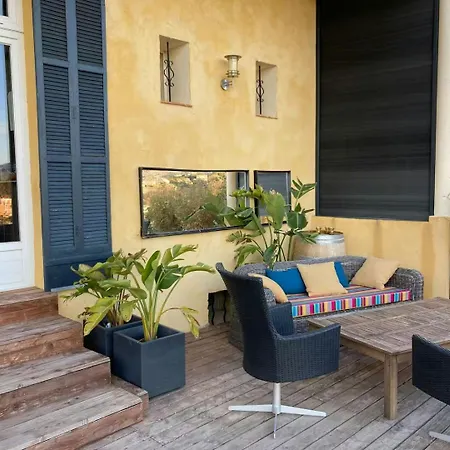 Duplex In With Private Pool In Hills * Nice