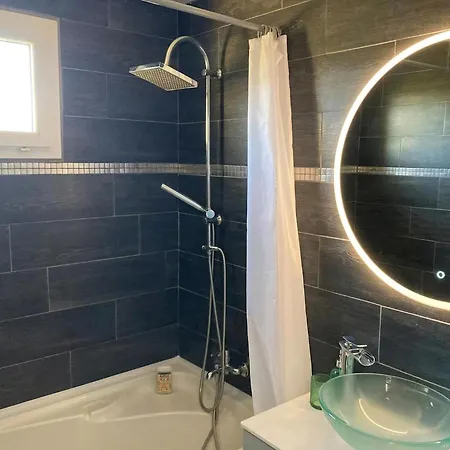 Duplex In With Private Pool In Hills Nice