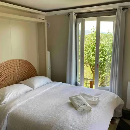 펜션 Duplex In With Private Pool In Hills 니스