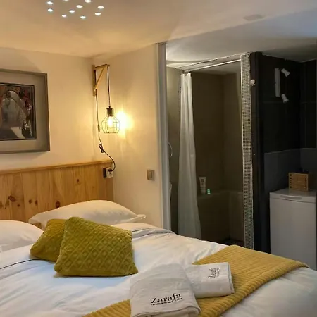 Duplex In With Private Pool In Hills 펜션 *