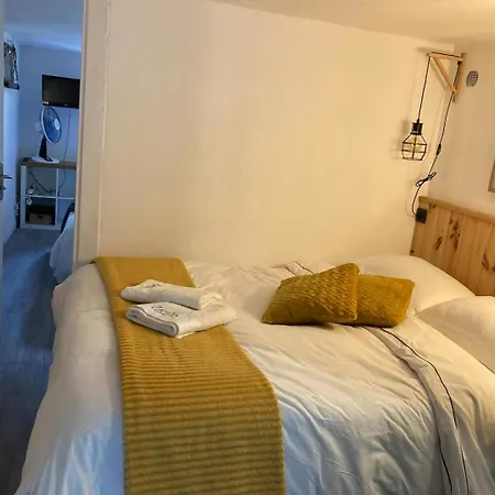 펜션 Duplex In With Private Pool In Hills *