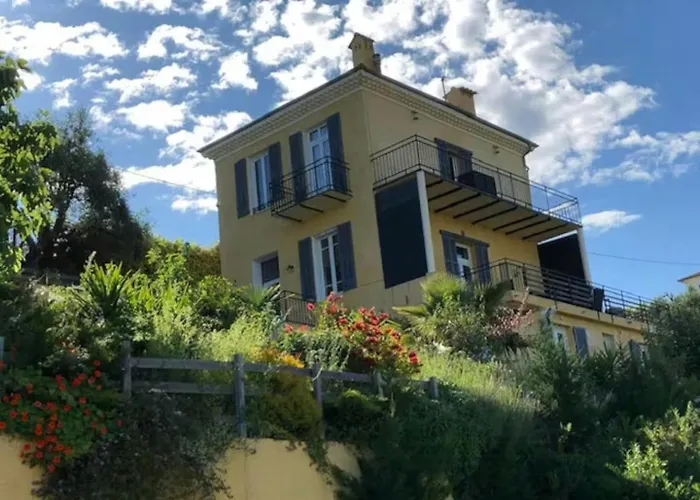 Duplex In With Private Pool In Hills *
